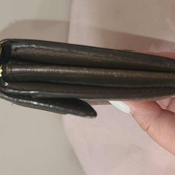 Louis Vuitton Damier Porte Feuille Sarah Long Bifold Wallet - Picture 9 of 14